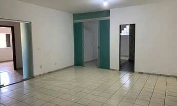 Imagem 2: Casa para aluguel com 04 quartos, 01 Banho e 04 Vagas de Garagens. Castelo - Belo Horizon