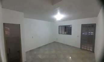 Imagem 6: VENDO EXCELENTE CASA LOCALIZADA NA QR 121 SAMAMBAIA SUL ACEITA FINANCIAMENTO FGTS 234.900