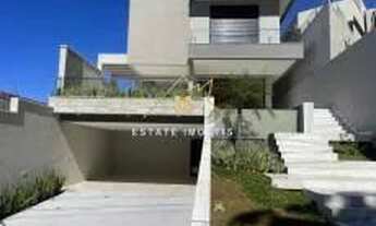 Imagem 1: Casa de condomínio para venda tem 305 metros quadrados com 4 quartos