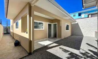 Imagem 6: Casa de 04 dormitórios sendo 1 suíte em São José - Santa Catarina