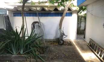 Imagem 3: Casa para venda possui 235 metros quadrados com 2 quartos em Novo Horizonte - Serra - Espí