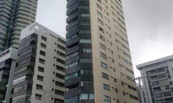 Imagem 4: Apartamento com aproximadamente 230m2, 4 Suítes, 4 vagas, Avenida, Vista Mar!