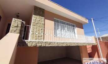 Imagem: Casa à venda no bairro Vila Sud Menuci