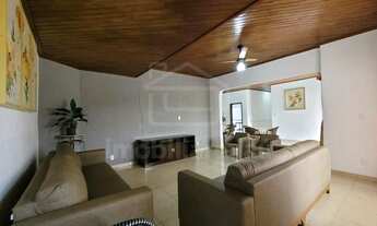 Imagem: Casa com 3 quartos para aluguel na Vila