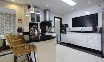 Imagem 8: Sobrado a 2km do Parque Bacacheri