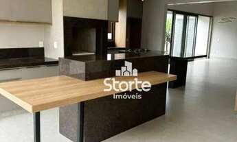 Imagem 6: Casa com 4 dormitórios à venda, 230 m² por R$ 2.500.000,00 - Condomínio Alphaville 1 - Ube