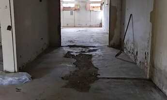 Imagem 2: Sala comercial tipo galpão