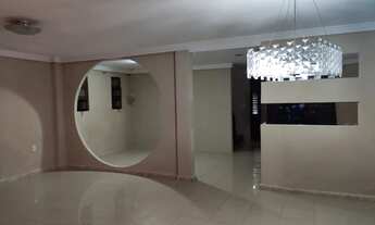 Imagem 7: Casa com piscina para VENDA