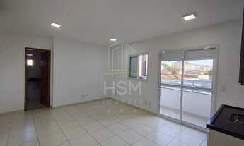 Imagem 4: Flat para locação com armario no quarto, sacada com churrasqueira 28 metros e vaga de gara