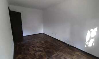 Imagem 3: Apartamento para Aluguel Apto 2 dorm.sacada e dependência, c/vaga Bairro Teresópolis Porto