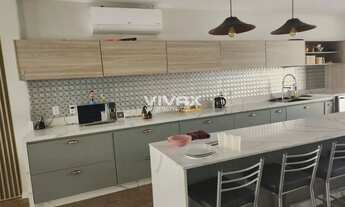 Imagem 4: MÉIER - CASA - Torres Sobrinho - Quartos - 4 Suítes - 1 Banheiro - 4 Vagas