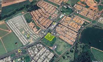 Imagem 3: Excelente área para empreender com 8.740,80m² em região cercada por comércios e condomínio