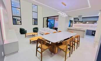 Imagem 3: Casa de Alto Padrão no Alphaville Ceará 5 Suítes, 6 Vagas e Acabamento Premium