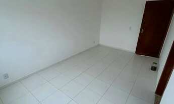 Imagem 7: Duplex independente com 2 suítes e ampla área externa a poucos metros da praia de Barra de