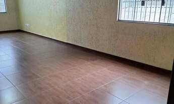 Imagem 5: Sobrado no bairro Aeródromo com 4 dormitórios para alugar, 150 m² por R$ 2.200/mês - Jardi