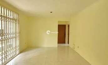 Imagem 3: Apartamento com 3 Dormitórios e Vaga Coberta em Ótima Localização