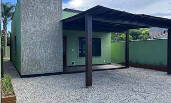 Imagem 5: Aluguel anual casa semi mobiliada com 2 dormitórios a 350m da Praia do Campeche