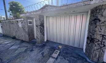 Imagem 3: EXCELENTE CASA SERVINDO PARA MORADIA OU FINS COMERCIAIS NA LEONARDO MOTA!