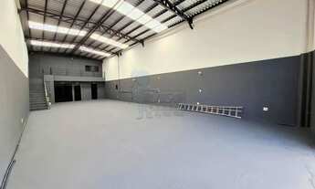 Imagem 2: Galpão de 182m² com mezanino para locação - Jardim Cristo Redentor