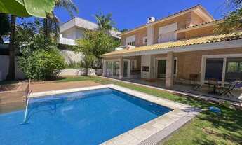 Imagem: Casa à venda e para alugar em Barueri