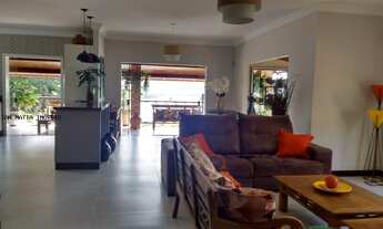 Imagem 4: Casa para Venda em Juiz de Fora, Viña Del Mar, 4 dormitórios, 2 suítes, 4 banheiros, 3 vag