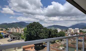 Imagem 4: Cobertura mobiliada ampla à venda no Centro de Ubatuba