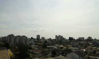 Imagem 5: Apartamento para Venda em Curitiba, Novo Mundo, 2 dormitórios, 1 banheiro, 1 vaga