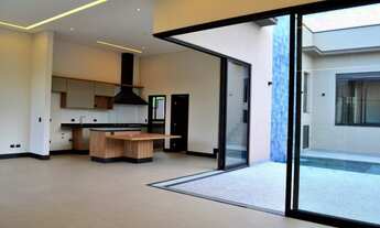 Imagem 5: Alphaville condomínio Genesis 2 Casa Nova com Armários $4.500.000 - Santana de Parnaíba