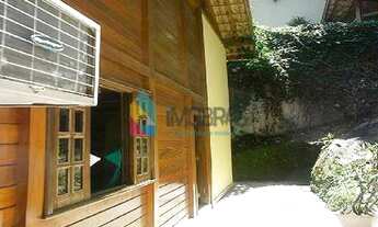 Imagem 3: CASA A VENDA NA LAGOA COM 4 QUARTOS COM 3 VAGAS DE GARAGEM!!