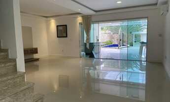 Imagem 5: Casa de condomínio para venda com 280 metros quadrados com 4 quartos