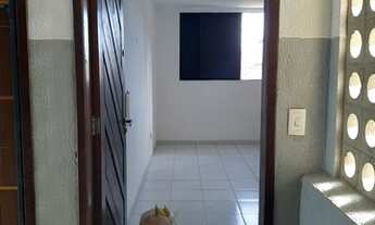 Imagem 7: Apartamento para aluguel e venda possui 48 metros quadrados com 2 quartos