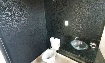 Imagem 3: Sobrado para venda possui 90 metros quadrados com 2 quartos em Novo Mundo - Uberlândia - M