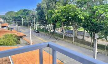 Imagem 3: Casa para venda possui 230 metros quadrados com 4 quartos em Jardim Uirá - São José dos Ca