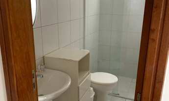 Imagem 11: Apartamento Quadra Mar para Locação Anual sendo 01 suíte + 01 dormitório e sacada com chur