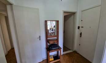 Imagem 4: Apartamento mobiliado com 03 quartos, 02 vagas, de frente para Praça da Liberdade