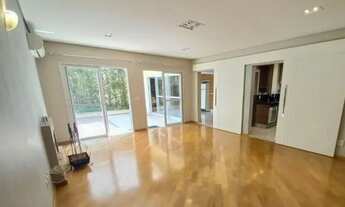 Imagem: Casa à venda na Granja Viana