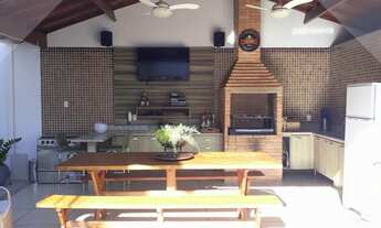 Imagem: Casa de Luxo com 04 quartos, piscina e lote