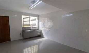 Imagem 2: Sobrado com 2 dormitórios Metrô Parada Inglesa