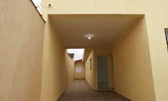 Imagem 2: Casa com 3 Quartos e 2 banheiros à Venda, 120 m² por R$ 350.000,Rua Cincinato Corrêa de Mo