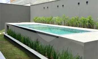 Imagem 4: Casa assobradada a venda no condomínio Residencial Alphaville II SJC/SP