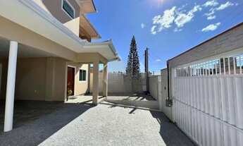 Imagem 3: Casa de 04 dormitórios sendo 1 suíte em São José - Santa Catarina