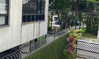 Imagem 6: Apartamento para aluguel possui 220 metros quadrados com 3 quartos