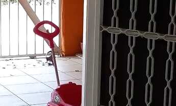 Imagem 2: Apt 2 quartos, cozinha, área de serviço e garagem