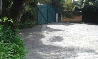 Imagem 6: Casa Comercial no Miolo da Granja Viana próximo da Rod. Raposo Tavares