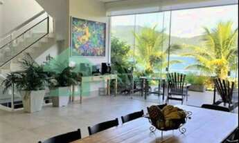 Imagem 4: Bela Residência Frontal Mar no Cação