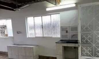 Imagem: Kitnet /Salão de fundos com entrada independente