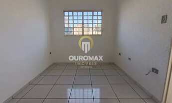 Imagem 5: Casa com 2 dormitórios para alugar, por R$ 1.000/mês - Jardim Europa - Ourinhos/SP