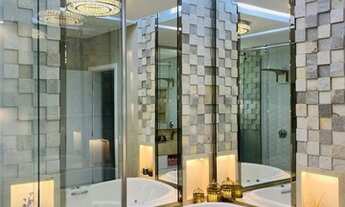 Imagem 3: Casa de condomínio sobrado para venda possui 301 metros quadrados com 5 quartos