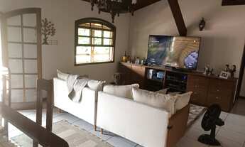 Imagem 3: CASA DUPLEX ESTILO COLONIAL COM 412 METROS QUADRADOS DE ÁREA CONTRUIDA