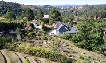 Imagem 3: Terreno no Alto da Boa Vista dentro de condomínio fechado em Campos do Jordão